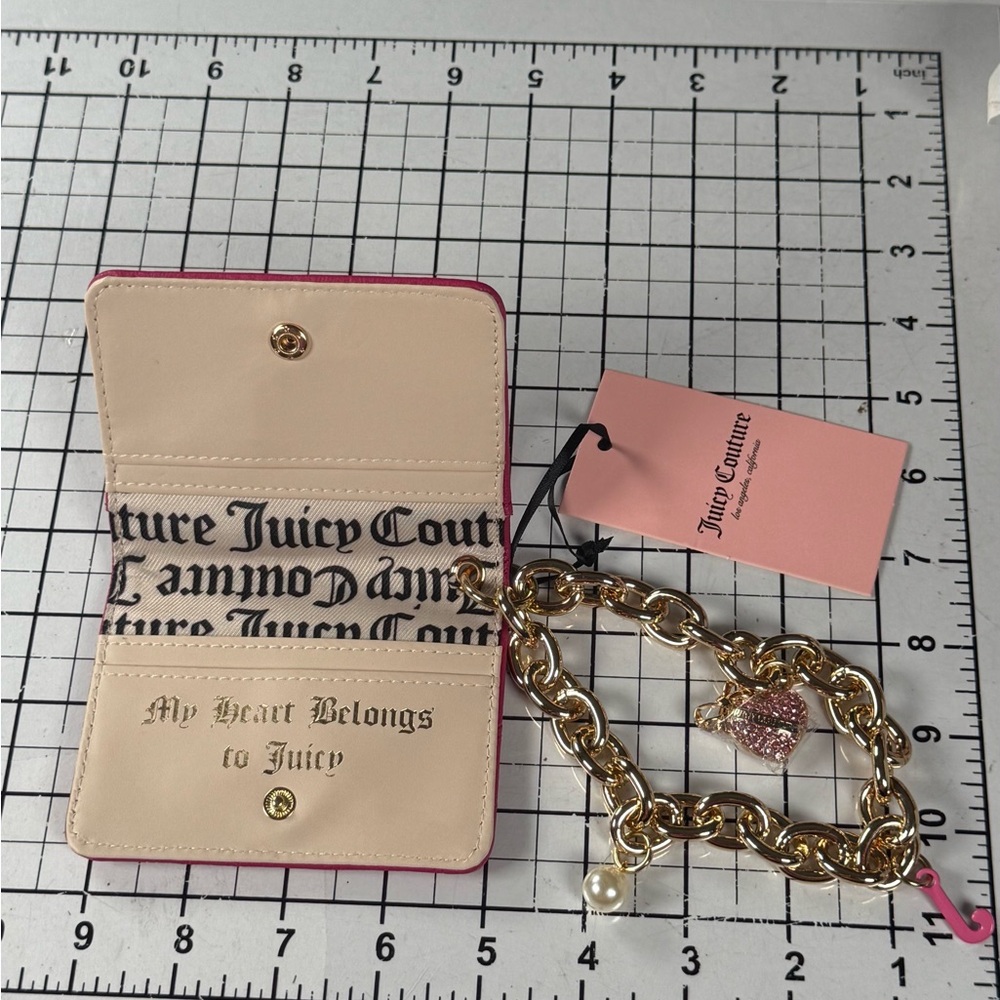 Juicy Couture Hot Pink Card & ID Holder with Key Ring - Picture 5 of 5